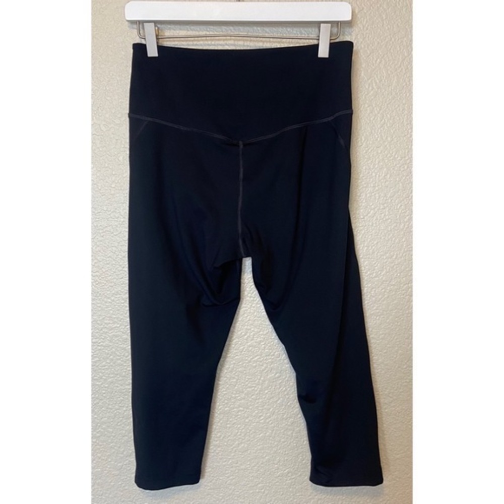 Girlfriend Collectiveโ Cropped Black Leggings Size Large